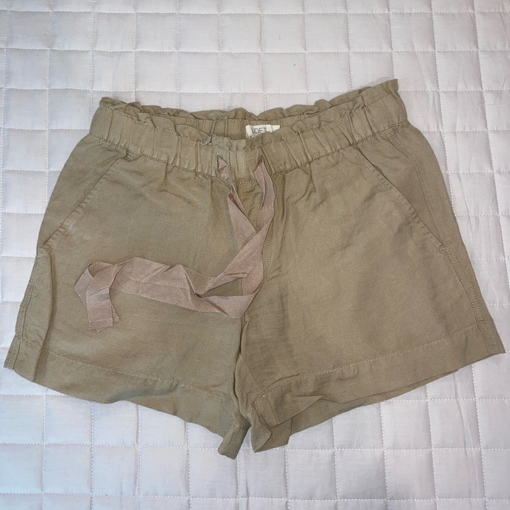 LOFT Linen Blend Shorts